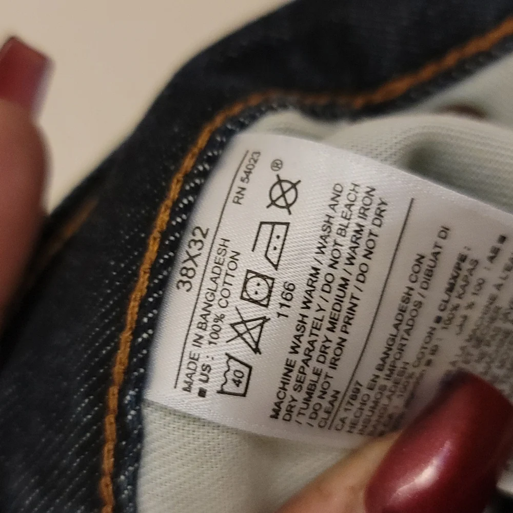 Old Navy dark denim boot cut jeans 40x32 - Picture 3 of 8